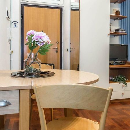 Altido Colorful Studio For 2 Close To Sforzesco Castle ミラノ エクステリア 写真
