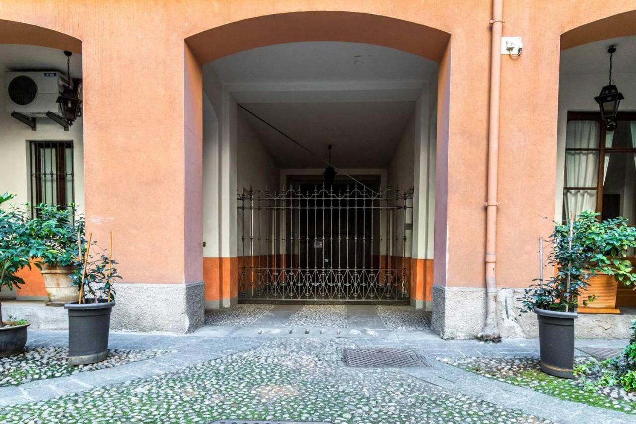 Altido Colorful Studio For 2 Close To Sforzesco Castle ミラノ エクステリア 写真